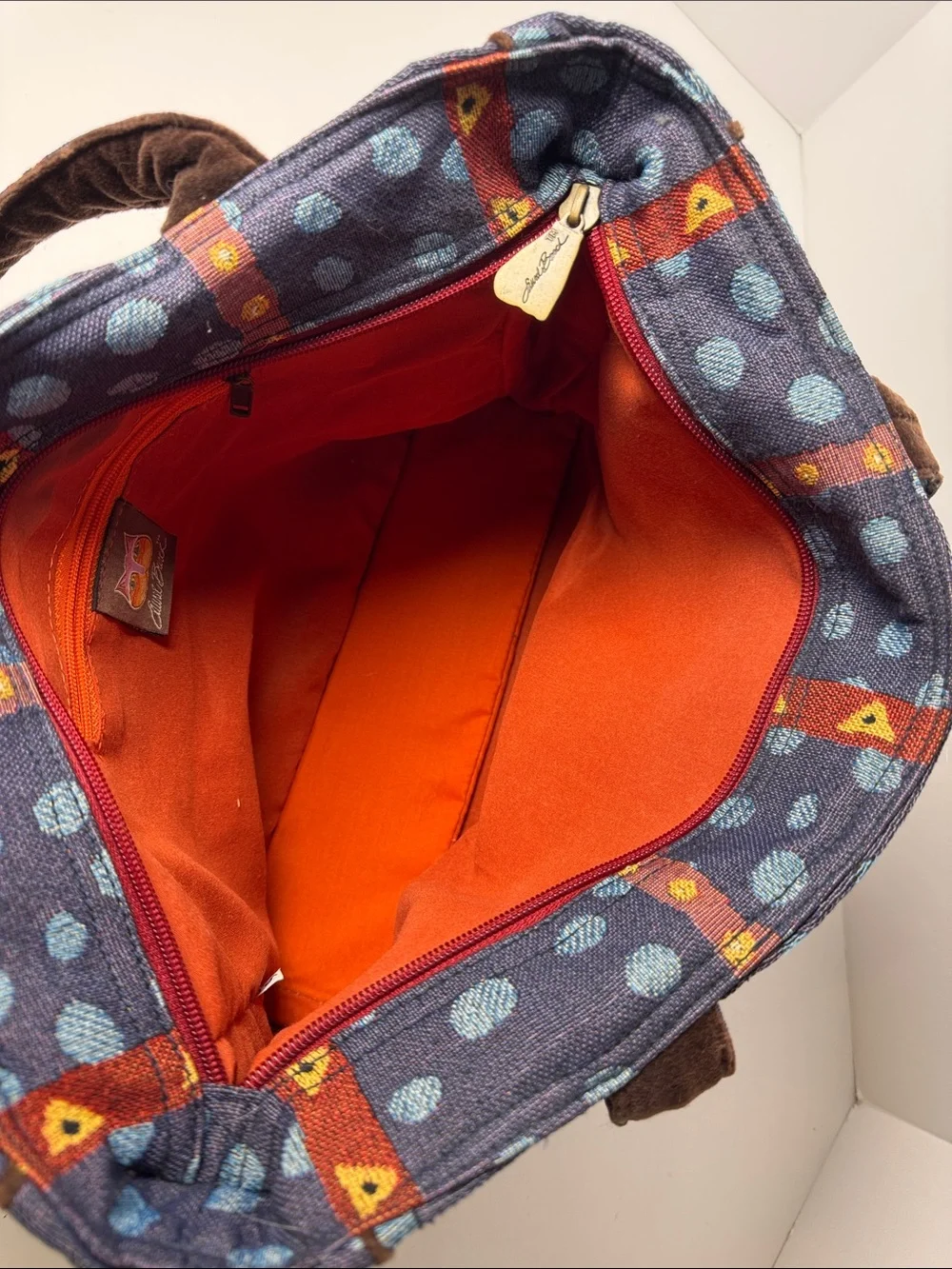 LAUREL BURCH Cat Tapestry Tote Bag Multicolor Brown Velvet Straps Zipper Closure